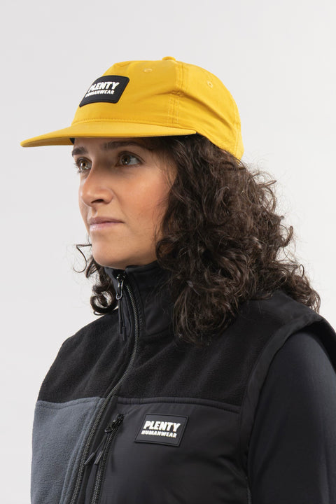 CASQUETTE NYLON DORÉ